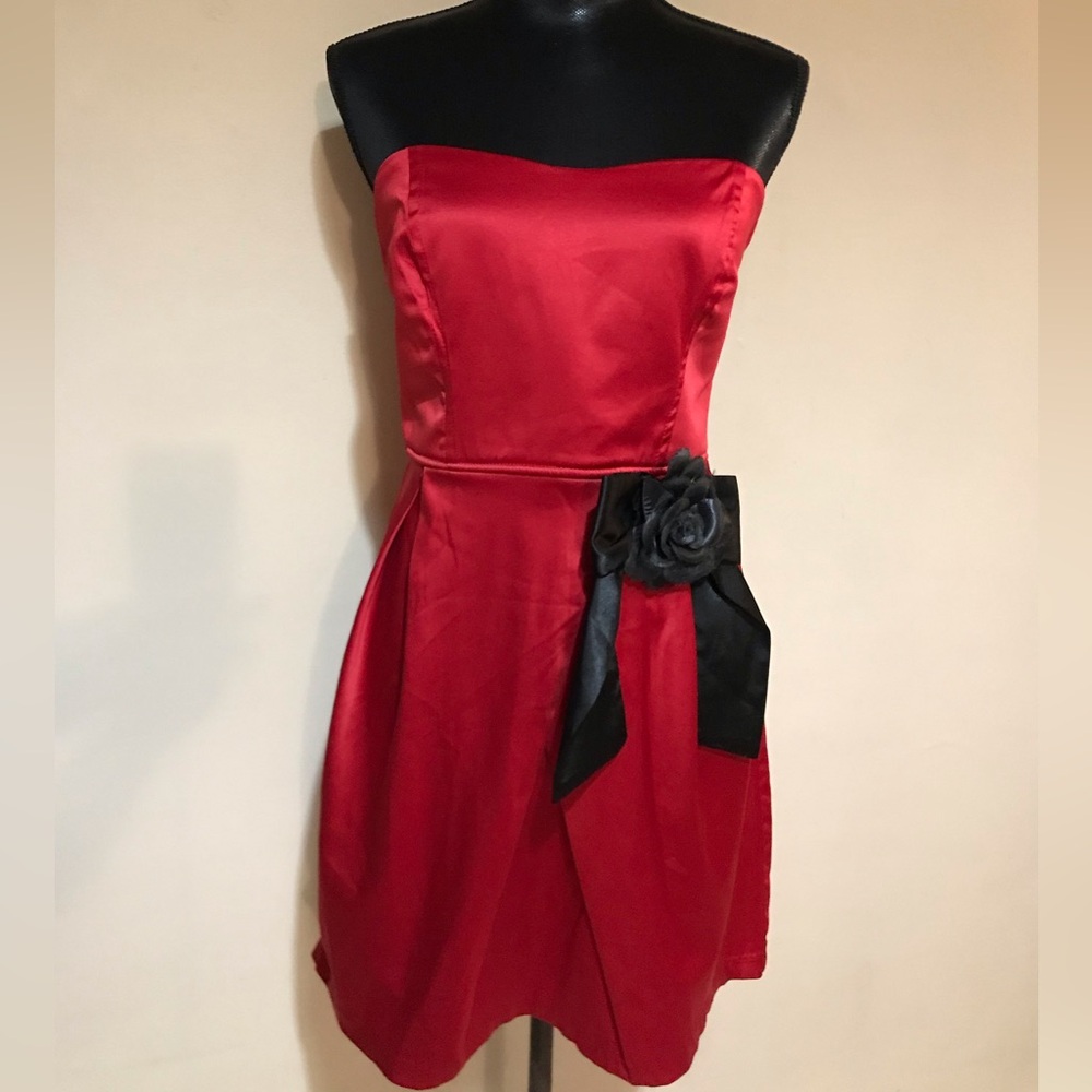VINTAGE TRIXXI STRAPLESS MINI DRESS